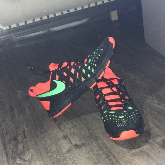 🎉HP🎉Colorful Nike Shoes Men - Picture 3 of 5